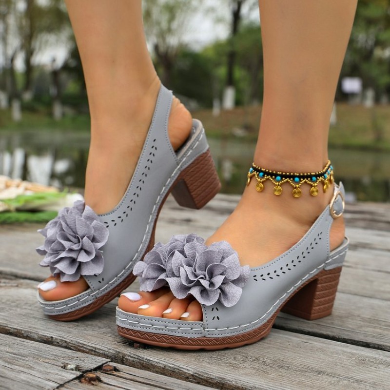 Vintage Fashion In 2026 - Vintage Blumenverzierte Peep-Toe Sandalen für Damen