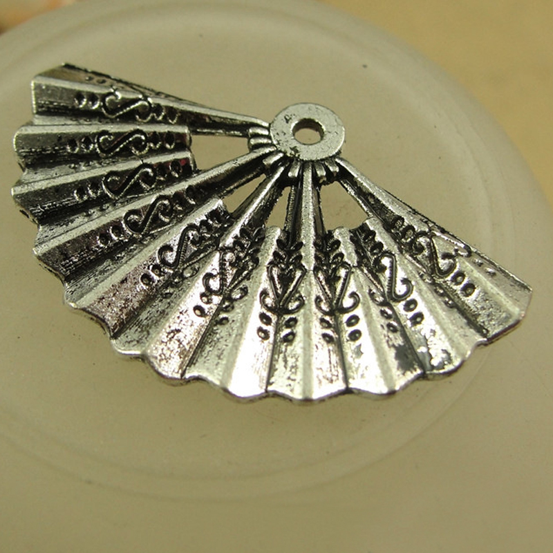 Vintage Silber Farbe Bronze Et – Vintage Fashion Boutique Bewertung und Preis