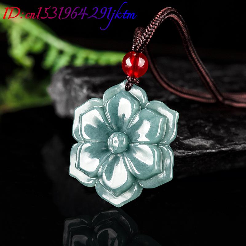 Burmesische Jadeit-Blumenanhän – Vintage Fashion Bewertung und Preis