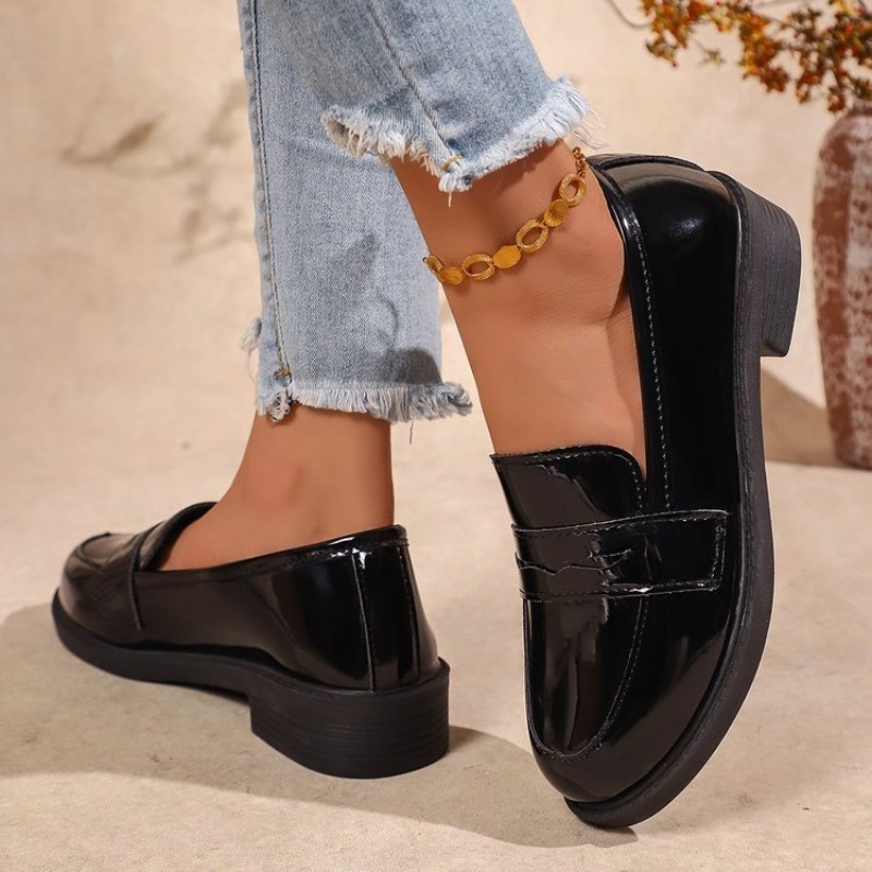 Damen-Loafer mit Runder Spitze – Vintage Slip Dress Bewertung und Preis
