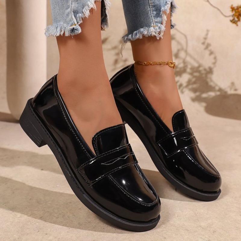 Damen-Loafer mit Runder Spitze – Vintage Slip Dress Bewertung und Preis