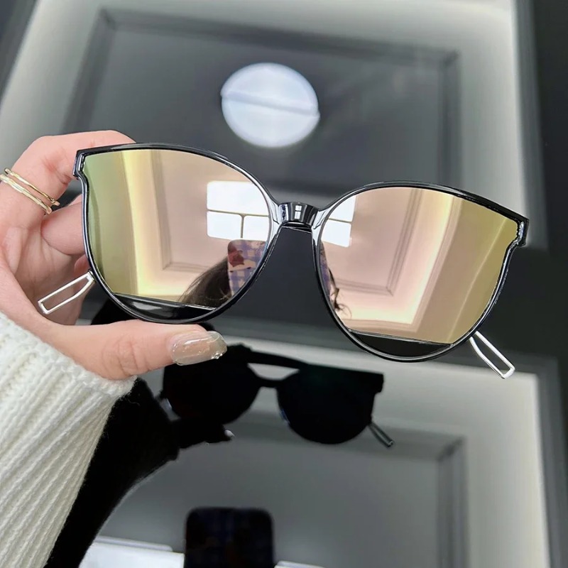 Katzenaugen-Vintage-Sonnenbril – Vintage Fashion Female Bewertung und Preis
