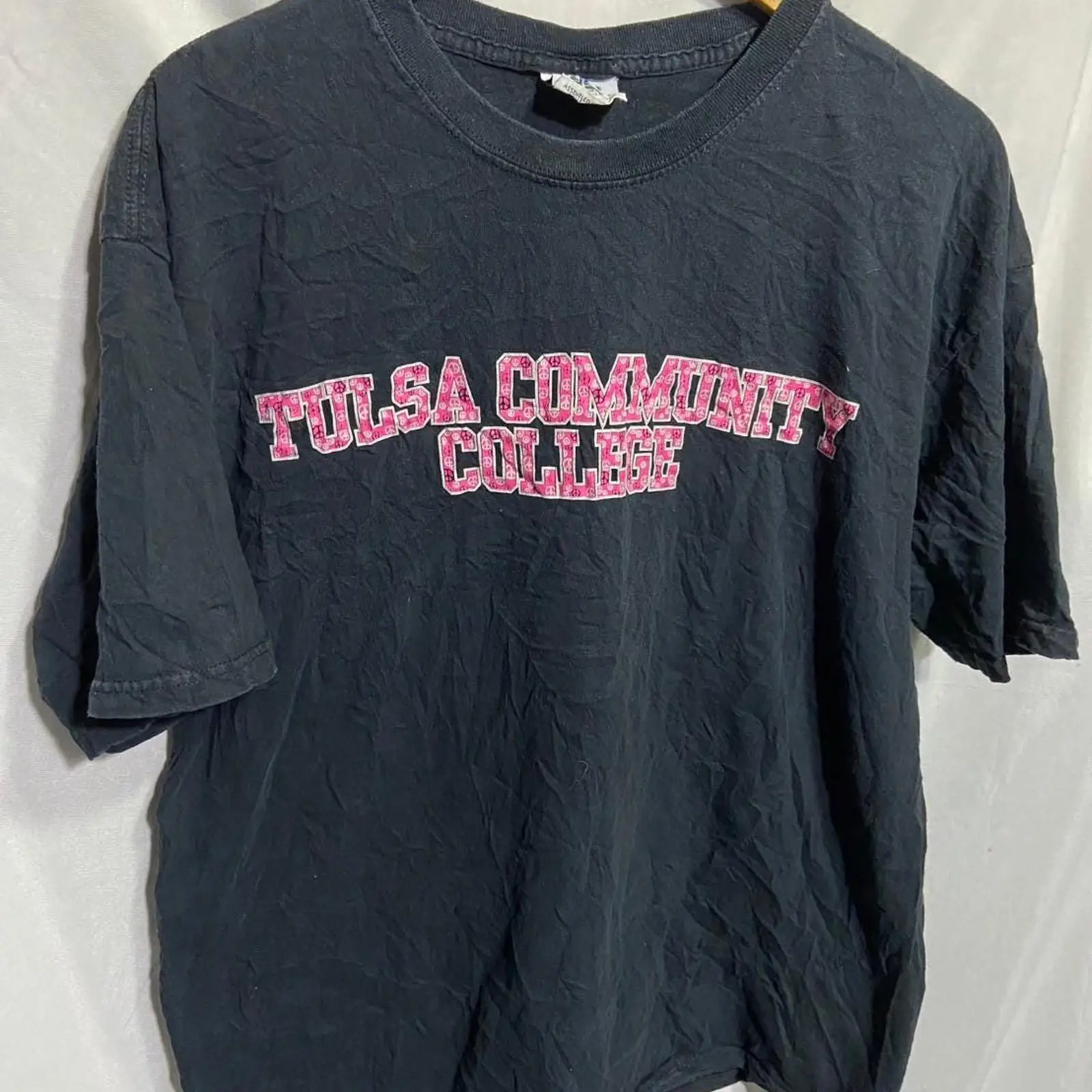 Vintage 90er Jahre Tulsa Commu – Vintage Fashion Community Bewertung und Preis