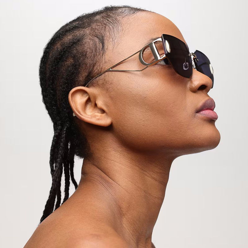 Frauen Sonnenbrille Metall Aus – Vintage Fashion Brand Names Bewertung und Preis
